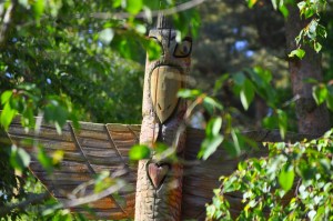 Totem_1900_1263-300x199